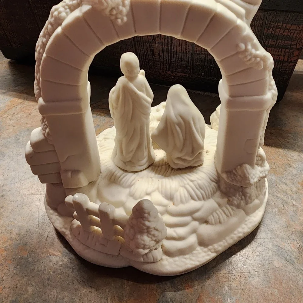 Musical Nativity Figurine Plays Silent Night Off White Bisque Holy Family 8 in.